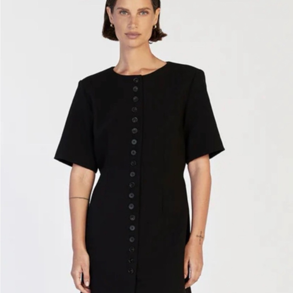DISSH Black Button-Front Short Sleeve Dress
